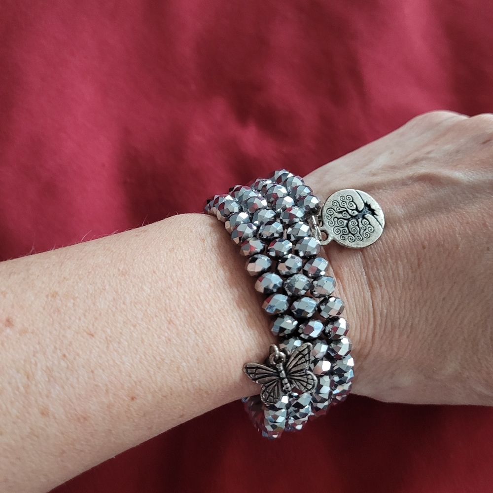 Lofttan silver sprial bracelet
